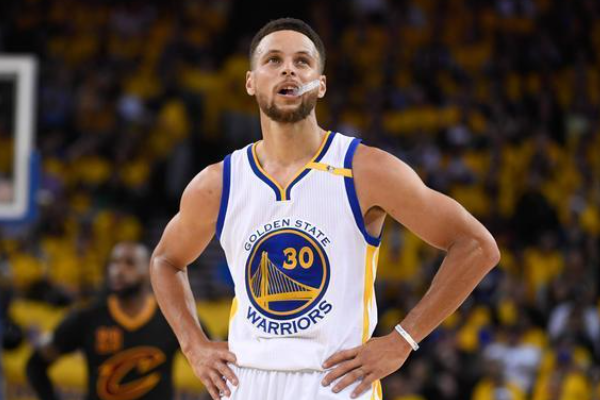 籃球比賽中六種防守戰(zhàn)術(shù)是什么？