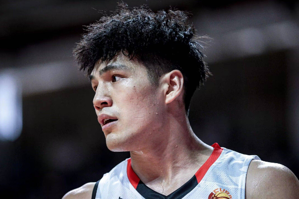 陳國(guó)豪低迷遭遇新秀阻擊！北控客場(chǎng)終結(jié)四連敗